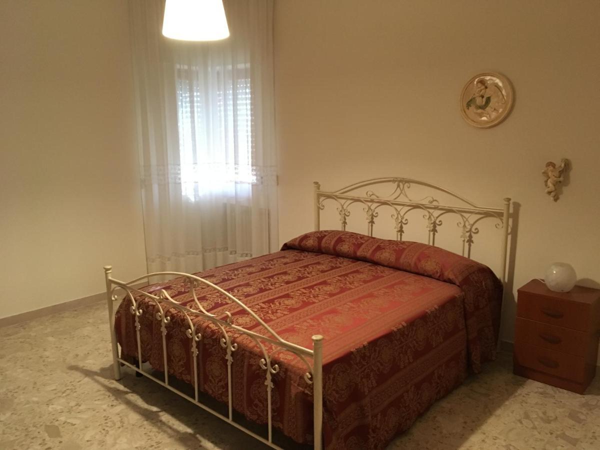 B&B Al Campanile Ταράντο Εξωτερικό φωτογραφία
