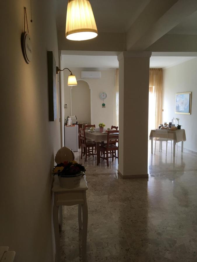 B&B Al Campanile Ταράντο Εξωτερικό φωτογραφία