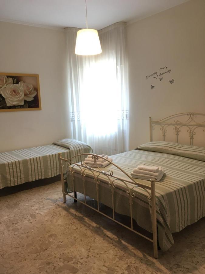 B&B Al Campanile Ταράντο Εξωτερικό φωτογραφία
